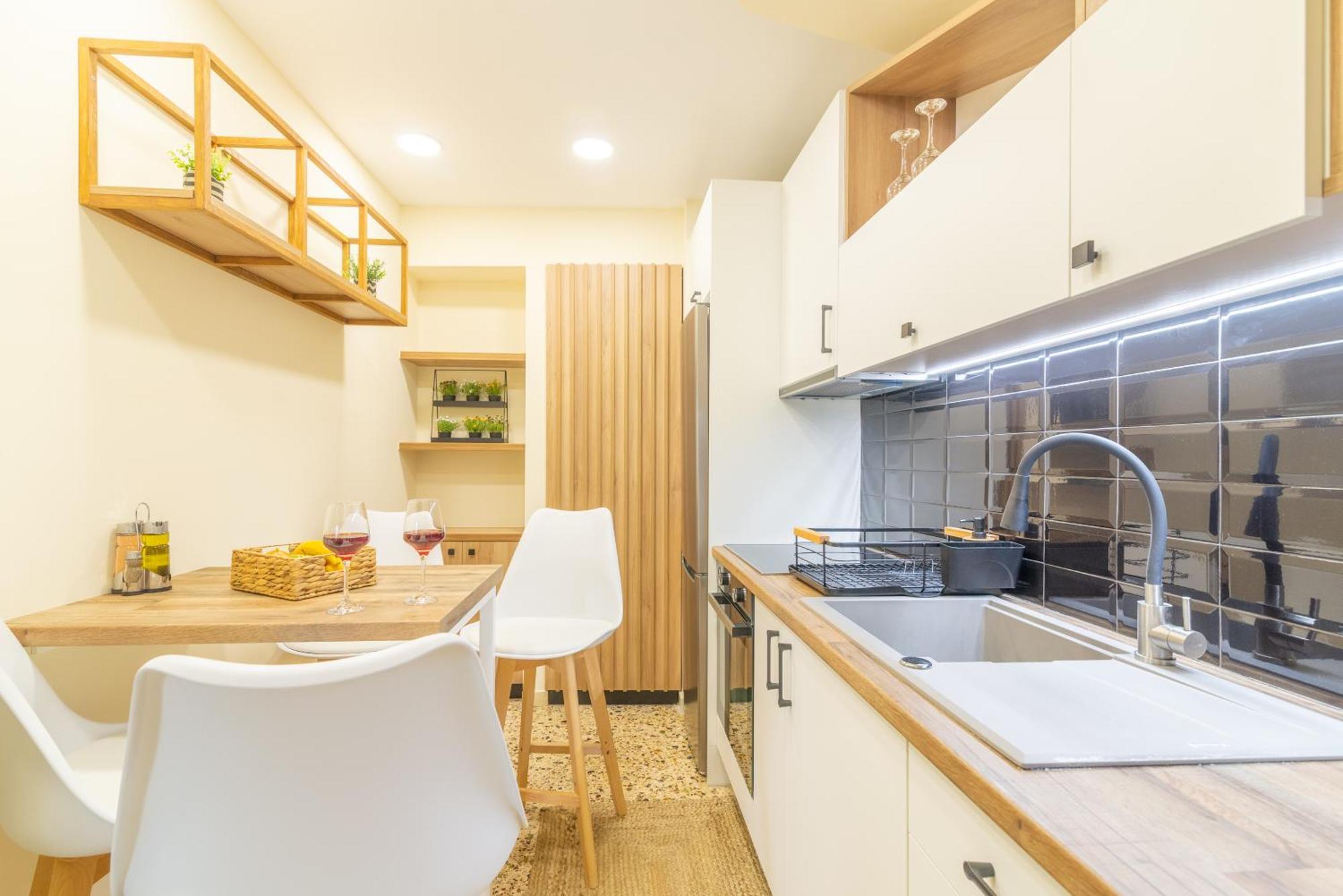 New Renovated Apt In City Center Iraklio Eksteriør bilde